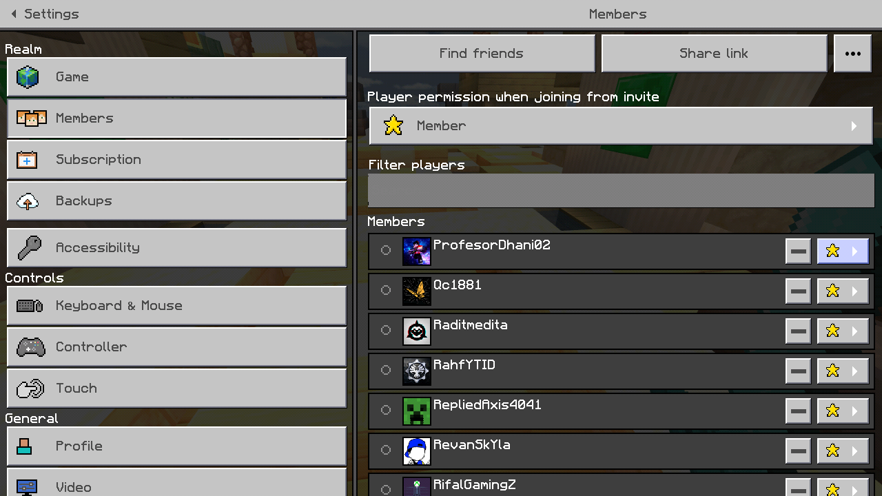 Screenshot_Minecraft_20190803-061646.png