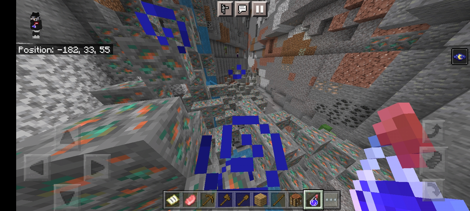 Screenshot_2021-11-21-12-08-44-211_com.mojang.minecraftpe.jpg