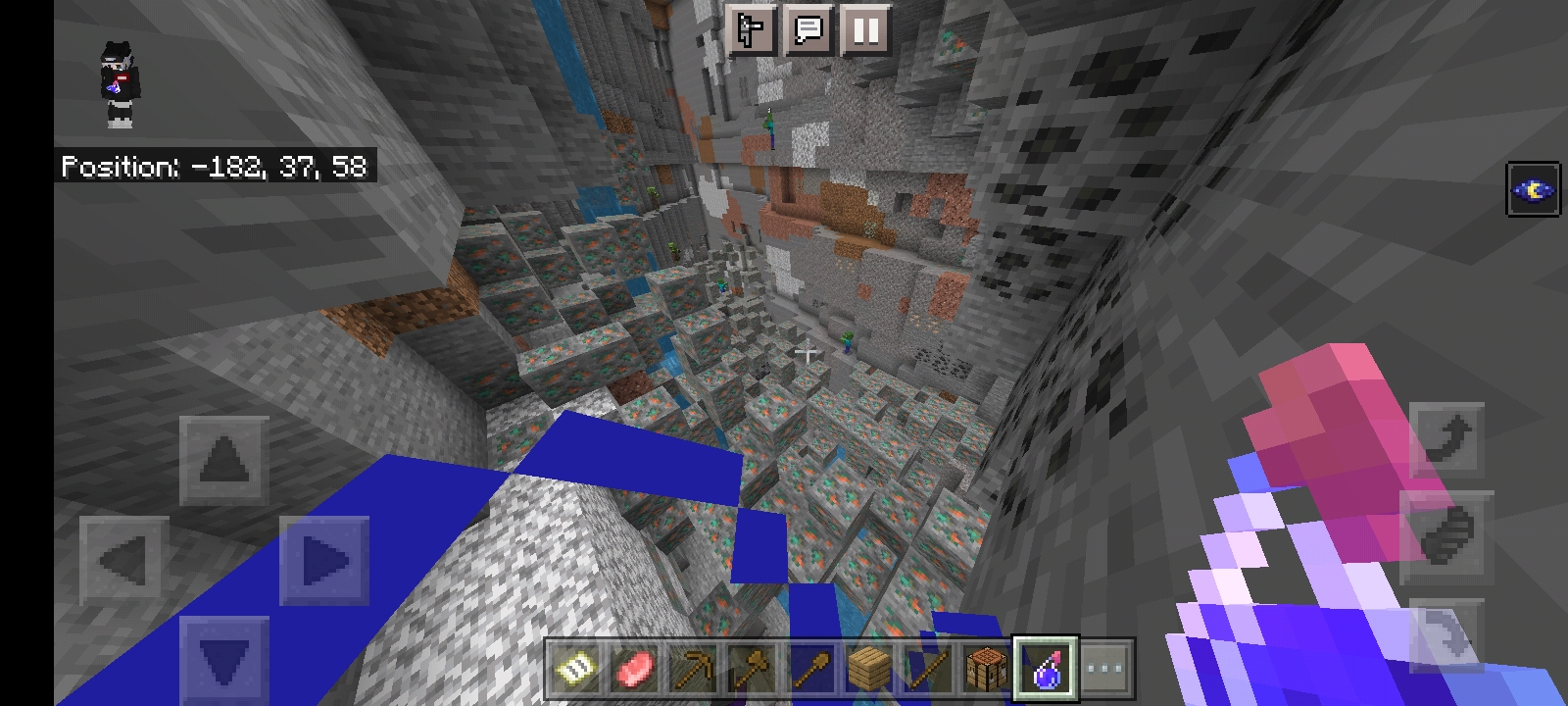 Screenshot_2021-11-21-12-08-20-742_com.mojang.minecraftpe.jpg
