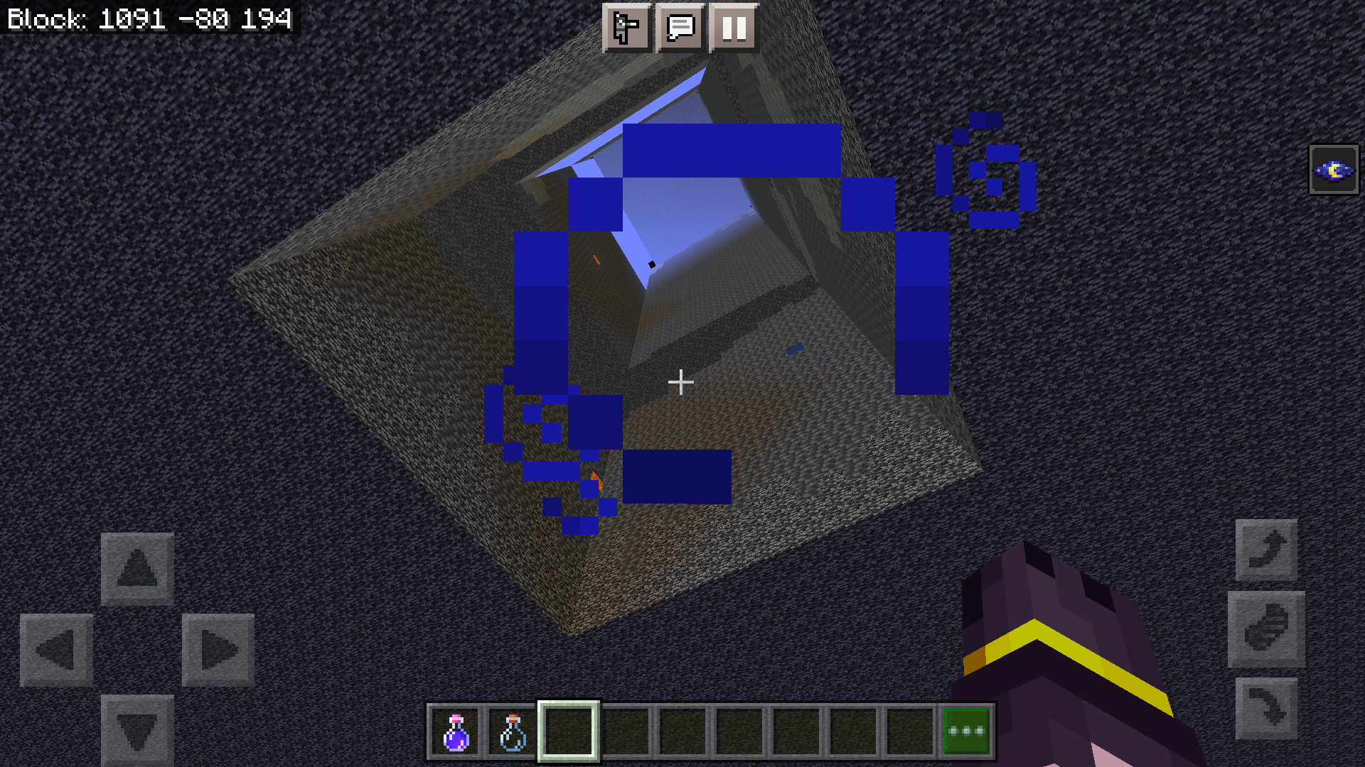 Screenshot_2021-12-01-00-05-03-172_com.mojang.minecraftpe.png